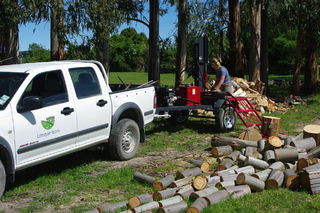Wood splitter Chainsaw work North Canterbury